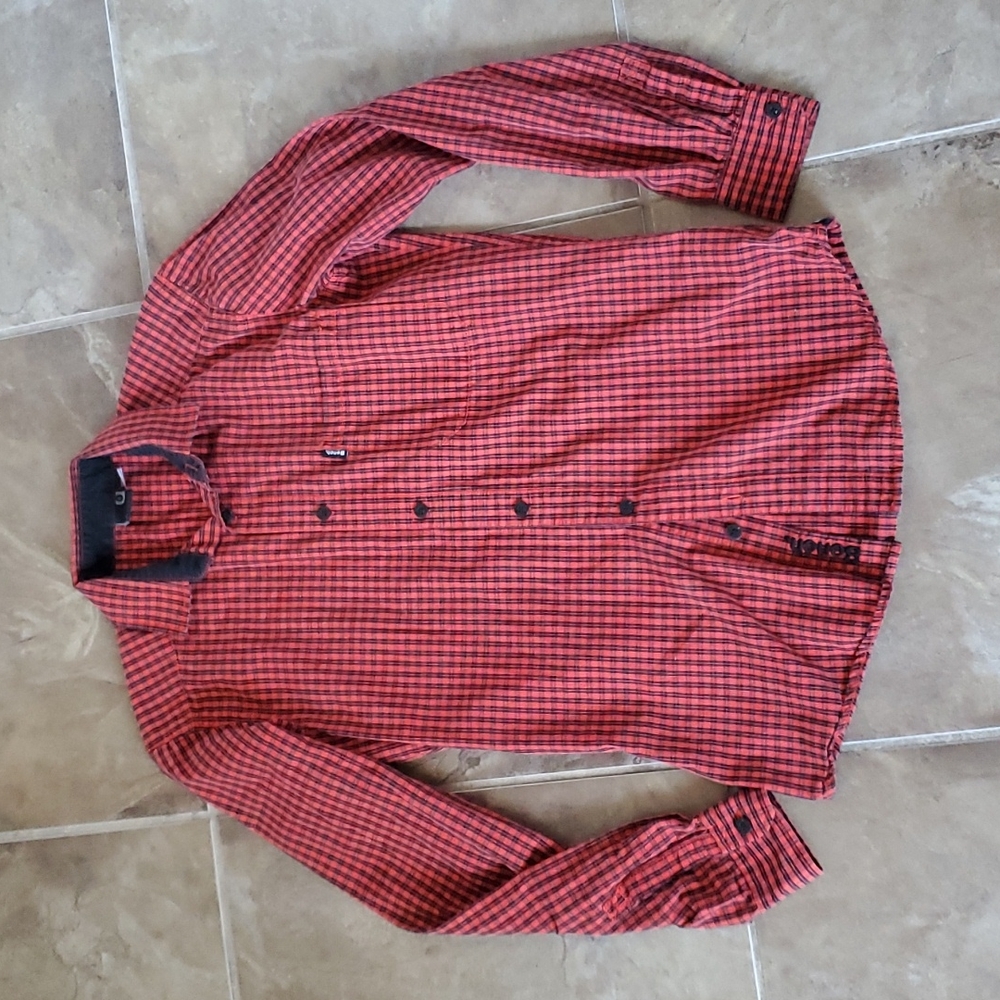 Bench button up